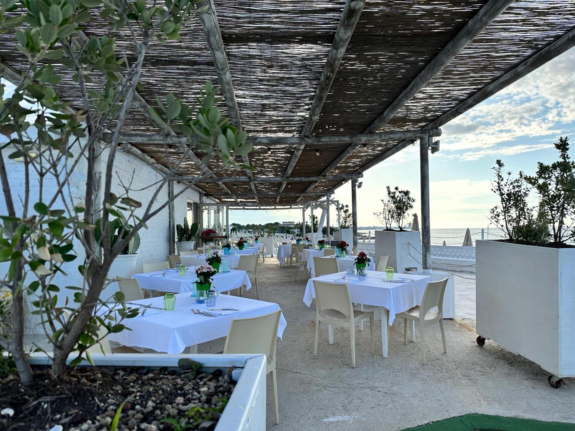 Hotel Riva Del Sole Giovinazzo Dış mekan fotoğraf