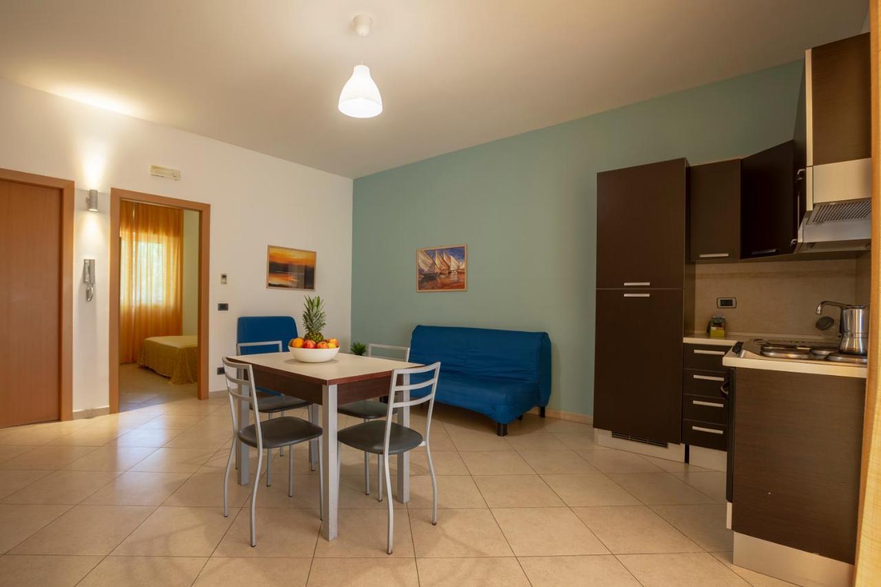 Hotel Riva Del Sole Giovinazzo Dış mekan fotoğraf